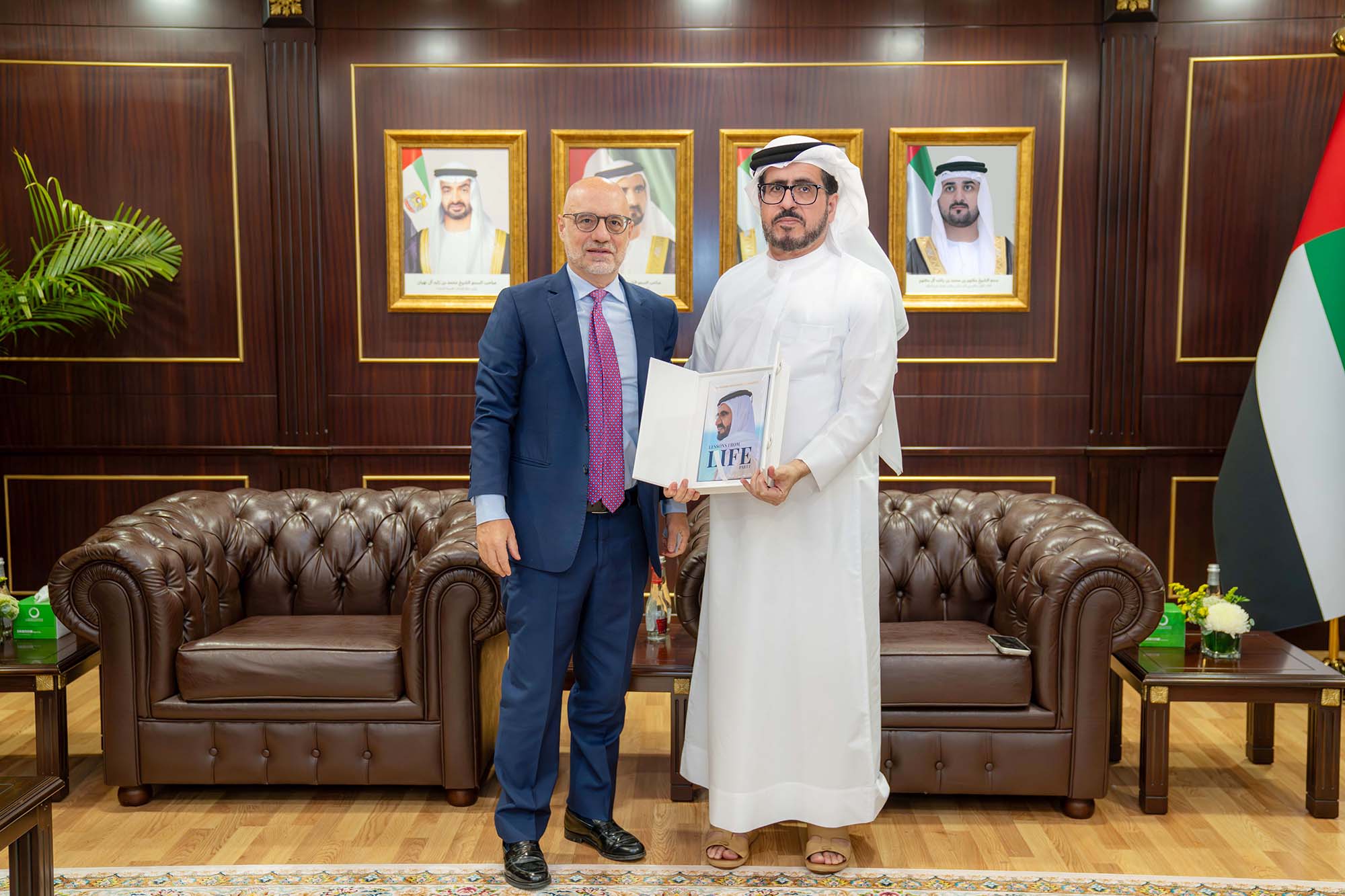هيئة كهرباء ومياه دبي تبحث تعزيز التعاون مع سفارة جمهورية إيطاليا لدى دولة الإمارات العربية المتحدة