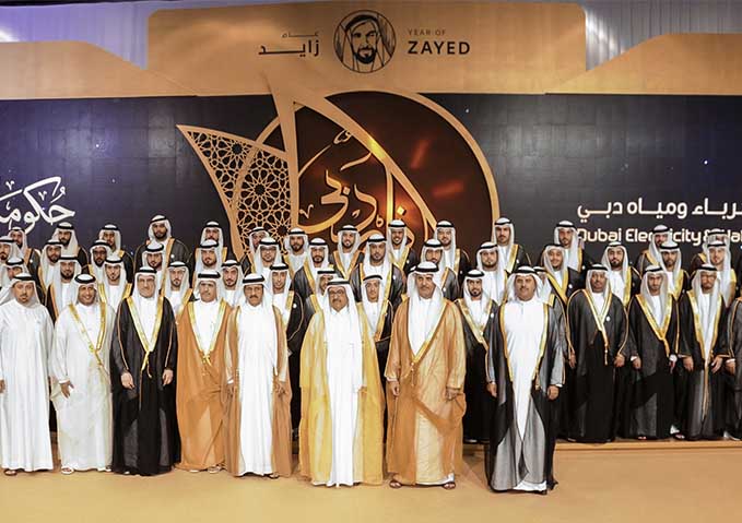 هيئة كهرباء ومياه دبي تزف 71 من موظفيها وموظفاتها المواطنين ضمن العرس الجماعي الحادي عشر"أنوار دبي" 