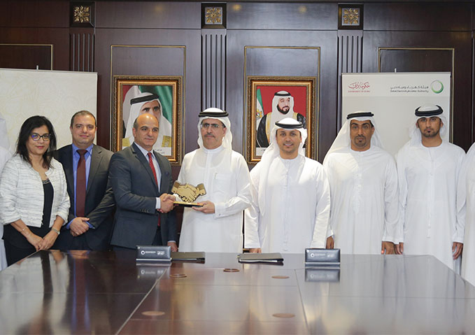 هيئة كهرباء ومياه دبي توقع اتفاقية مع"ويسترن يونيون" لتوفير خدمة استرداد قيمة التأمين من وكلاء الشركة حول العالم