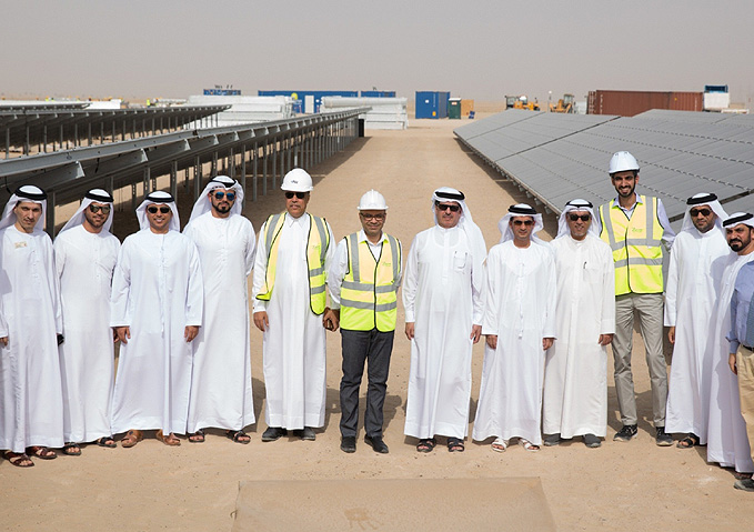 HE Saeed Mohammed Al Tayer, MD & CEO of DEWA visits Mohammed bin Rashid Al Maktoum Solar Park to follow up with project implementation