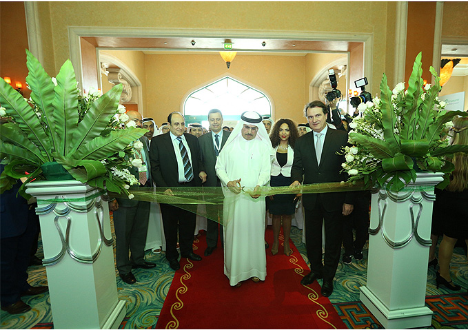 سعادة/ سعيد محمد الطاير يفتتح الدورة الخامسة والمعرض المصاحب لـ"قمة الابتكار 2017" التي تنظمهما شنايدر إلكتريك 