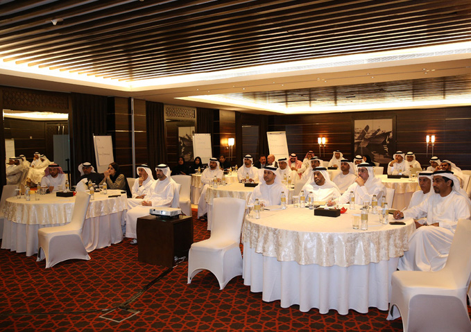 هيئة كهرباء ومياه دبي تنظم ورشة عصف ذهني لاستعراض مبادراتها ومشروعاتها وأفكار موظفيها لدعم مبادرة "عام الخير"