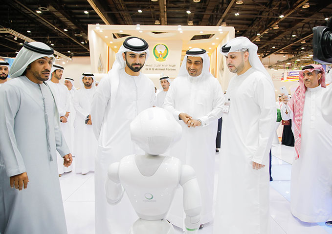 HH Sheikh Mansour bin Mohammed bin Rashid Al Maktoum reviews DEWA’s job opportunities and scholarships for Emiratis at Careers UAE 2018