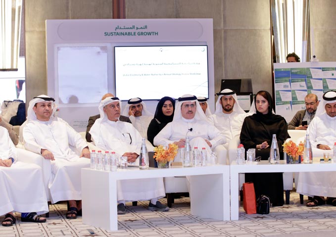 هيئة كهرباء ومياه دبي تحدث استراتيجيتها للعام 2021