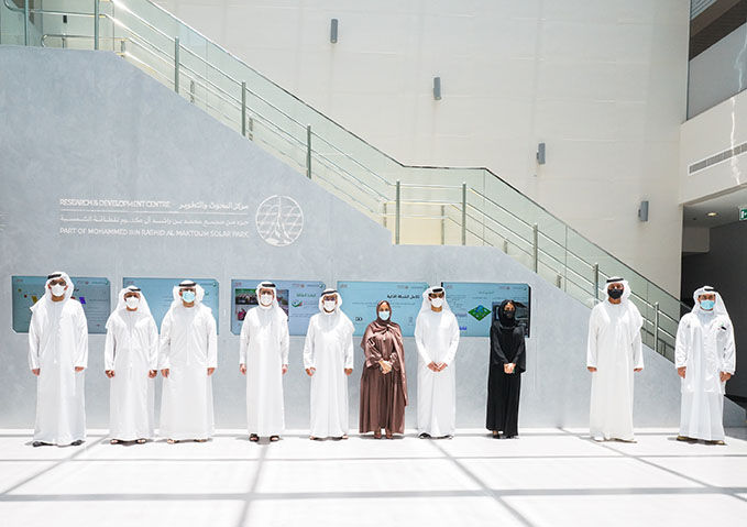 Minister of Climate Change and Environment of the UAE visits DEWA’s R&D center