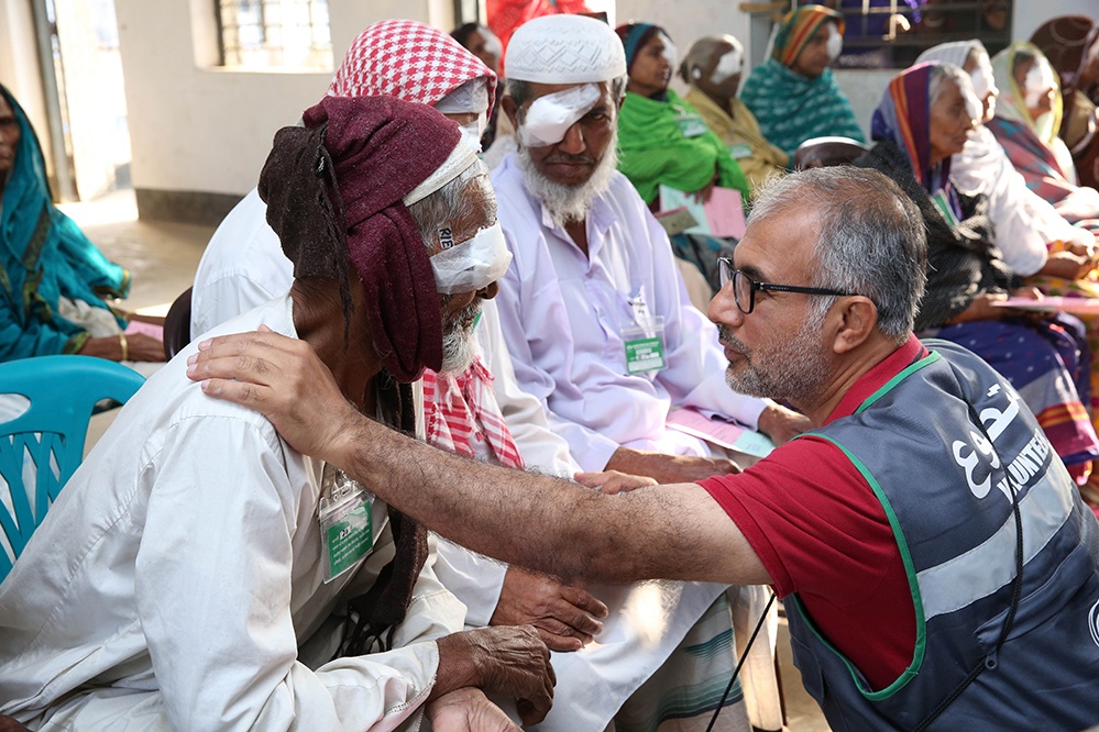 متطوعو هيئة كهرباء ومياه دبي