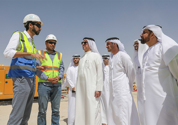 MD & CEO reviews construction of 4th phase of the Mohammed bin Rashid Al Maktoum Solar Park