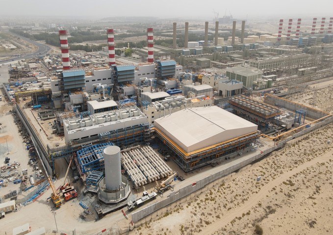 هيئة كهرباء ومياه دبي تنجز 93% من مشروع المرحلة الرابعة من محطة إنتاج الكهرباء بالعوير