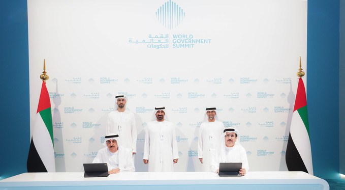 هيئة كهرباء ومياه دبي و"اينوك" توقعان مذكرة تفاهم لتطوير وتشغيل مشروع تجريبي متكامل مشترك لاستخدام الهيدروجين في التنقل