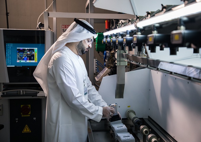 هيئة كهرباء ومياه دبي تسجل زيادة بنسبة 73.6% في عدادات المياه الذكية بين عامي 2018 و2022