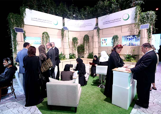 هيئة كهرباء ومياه دبي تستعرض خبراتها وتجاربها في استشراف مستقبل قطاع الطاقة