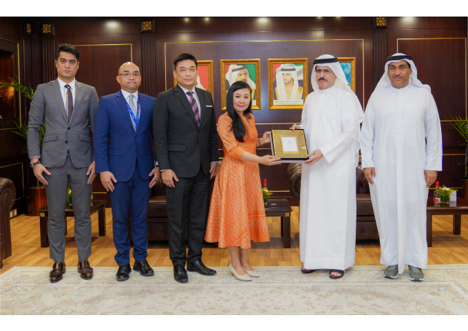 HE Saeed Al Tayer discusses cooperation opportunities with the Consul General of Thailand to Dubai and the Northern Emirates