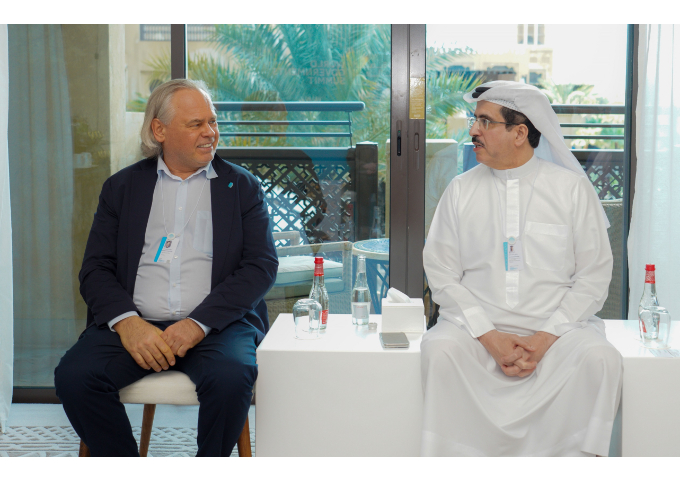HE Saeed Al Tayer discusses enhancing cooperation with officials in local and global companies and organisations in the energy and ICT sectors, at WGS 2024