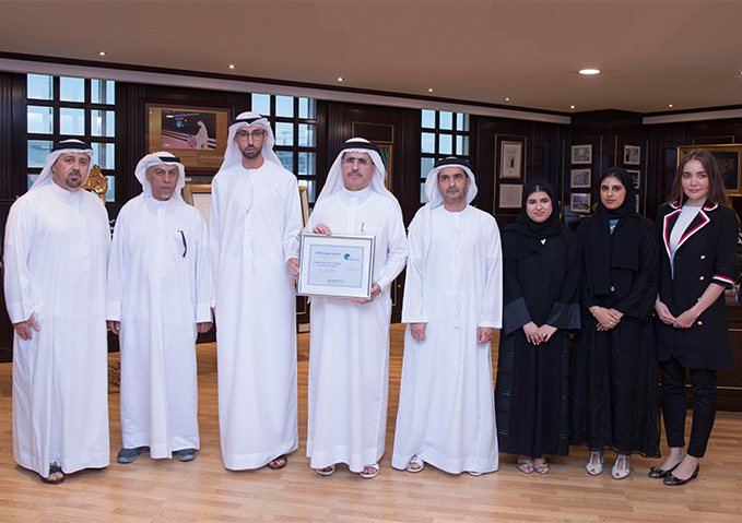المبنى الرئيس لهيئة كهرباء ومياه دبي يحصل على جائزة "إنسايت" العالمية لإدارة الطاقة