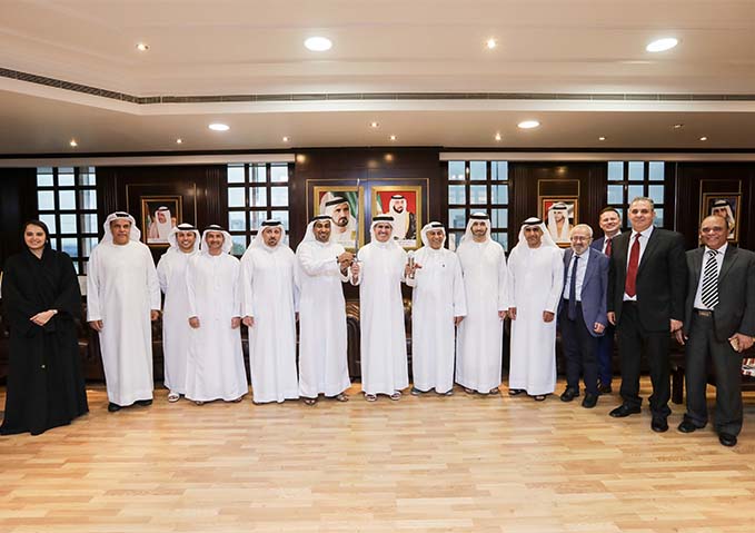 هيئة كهرباء ومياه دبي تفوز بجائزة سيف الشرف في الصحة والسلامة للمرة الثانية عشرة وجائزة الشرف العالمية في البيئة للمرة الثامنة على التوالي