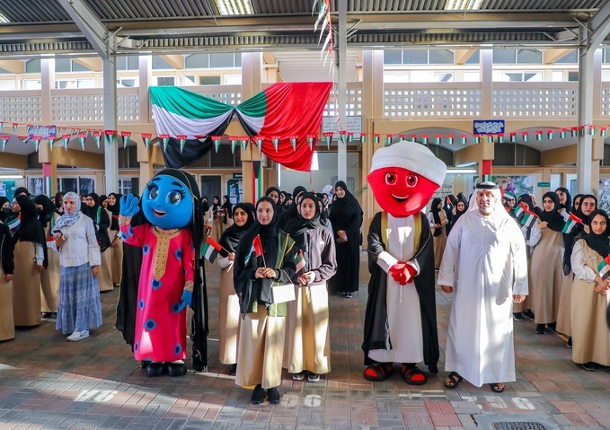 هيئة كهرباء ومياه دبي تحتفل مع مختلف شرائح المجتمع باليوم الوطني الواحد والخمسين