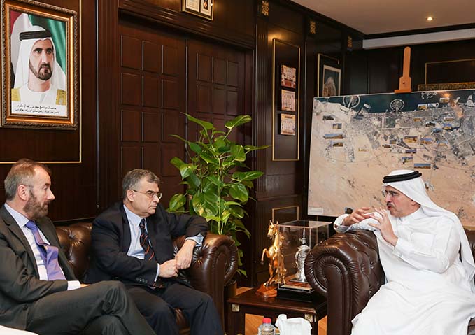 سعيد محمد الطاير يبحث التعاون مع مدير المكتب الإقليمي للدول العربية في برنامج الأمم المتحدة الإنمائي