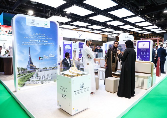 DEWA’s Innovation Centre stand at the Arabian Travel Market 2023 witnesses a large turnout 