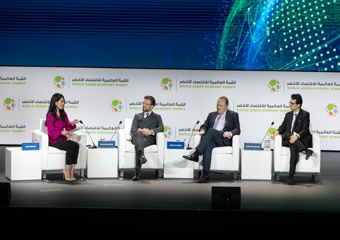 "القمة العالمية للاقتصاد الأخضر" تسلط الضوء على تحديات التغير المناخي وفرص التمويل المُستدام وأهمية الإفصاح البيئي والاجتماعي لدفع عجلة النمو الأخضر 