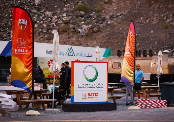 DEWA organises a hiking & kayaking trip in Hatta for its employees 