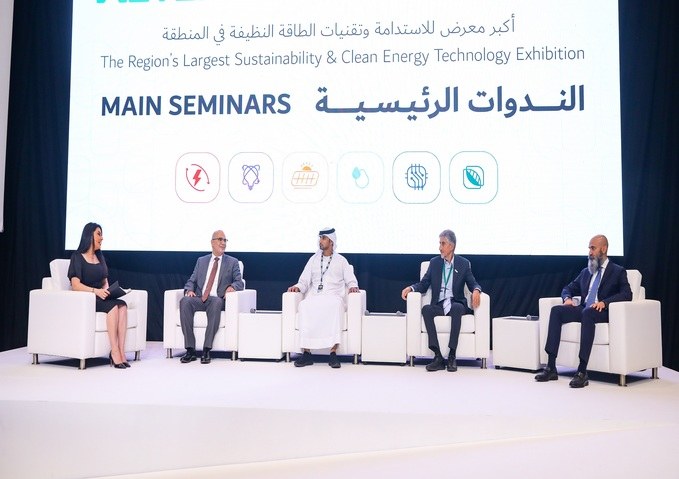 110 specialised seminars and panel discussions at WETEX & DSS 2022