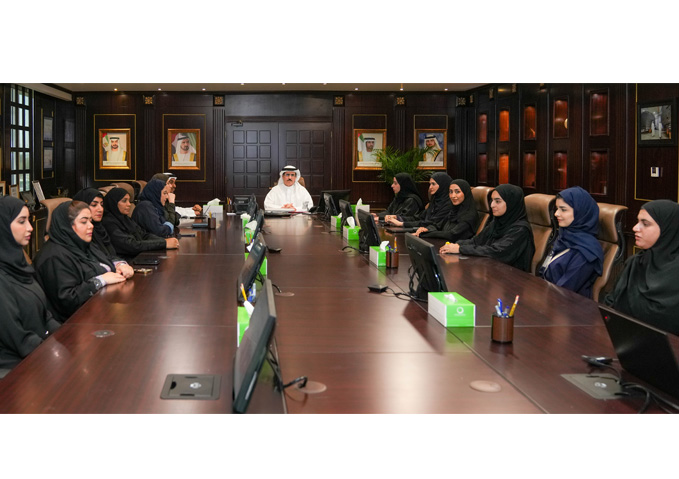 معالي سعيد محمد الطاير يطلق المسابقة الثقافية السنوية لموظفات هيئة كهرباء ومياه دبي بمناسبة اليوم العالمي للمرأة 2025