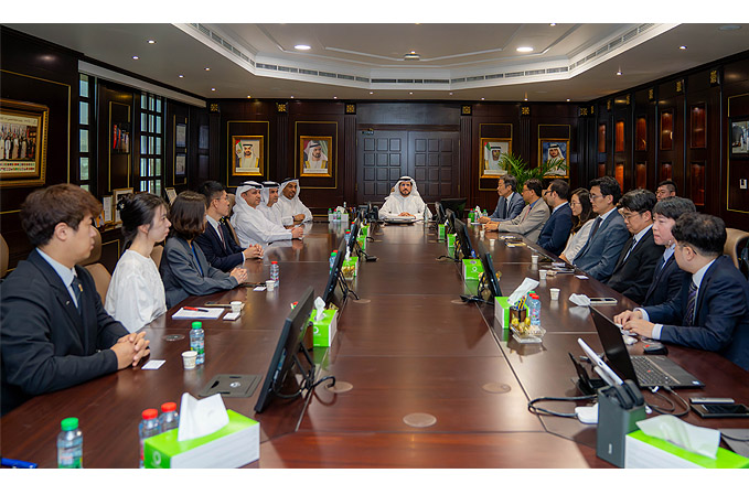 هيئة كهرباء ومياه دبي تبحث التعاون في مجال الطاقة المستدامة مع جامعة "كيونغ هي" والمعهد الكوري المتقدم للعلوم والتكنولوجيا 