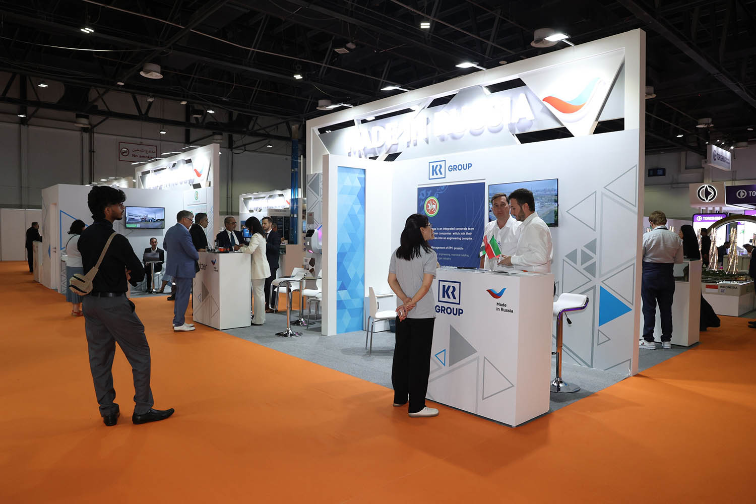 شركات "صنع في روسيا" تطرح في "ويتيكس" حلولها المبتكرة لتعزيز انتقال الطاقة والأمن الغذائي