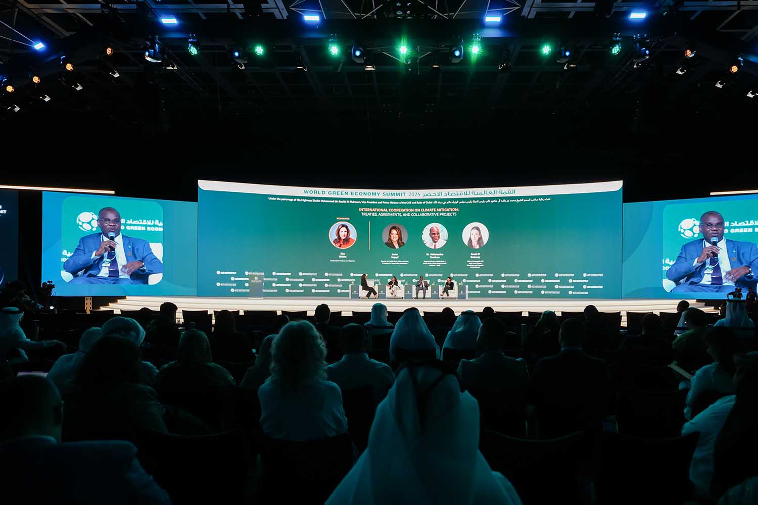 القمة العالمية للاقتصاد الأخضر تعزز دور الشباب في دعم الحلول المناخية عبر التكنولوجيا وريادة الأعمال والعمل البيئي