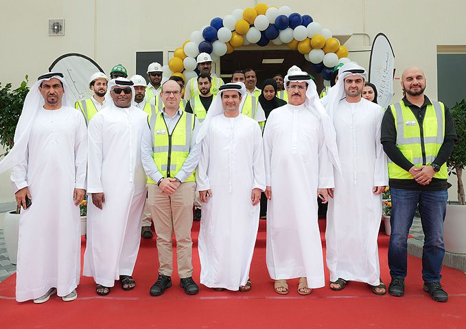 معالي سعيد محمد الطاير يتفقد سير العمل في المرحلة السادسة من مجمع محمد بن راشد آل مكتوم للطاقة الشمسية بقدرة 1800 ميجاوات