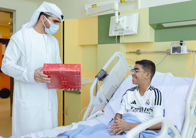 DEWA’s Youth Council brings joy to children at Al Jalila Children's Specialty Hospital