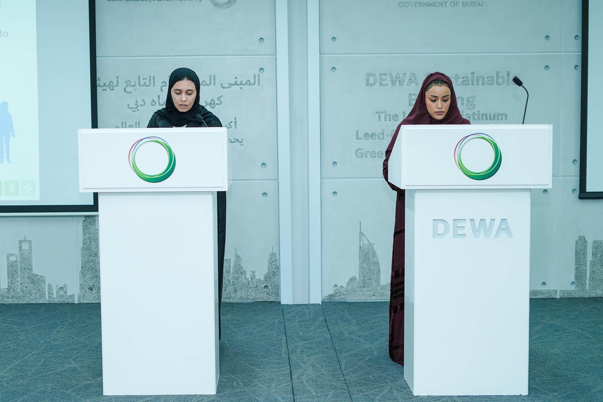 هيئة كهرباء ومياه دبي وجمعية الإمارات للطبيعة تعززان مساهمة الموظفين في المحافظة على الموارد الثمينة