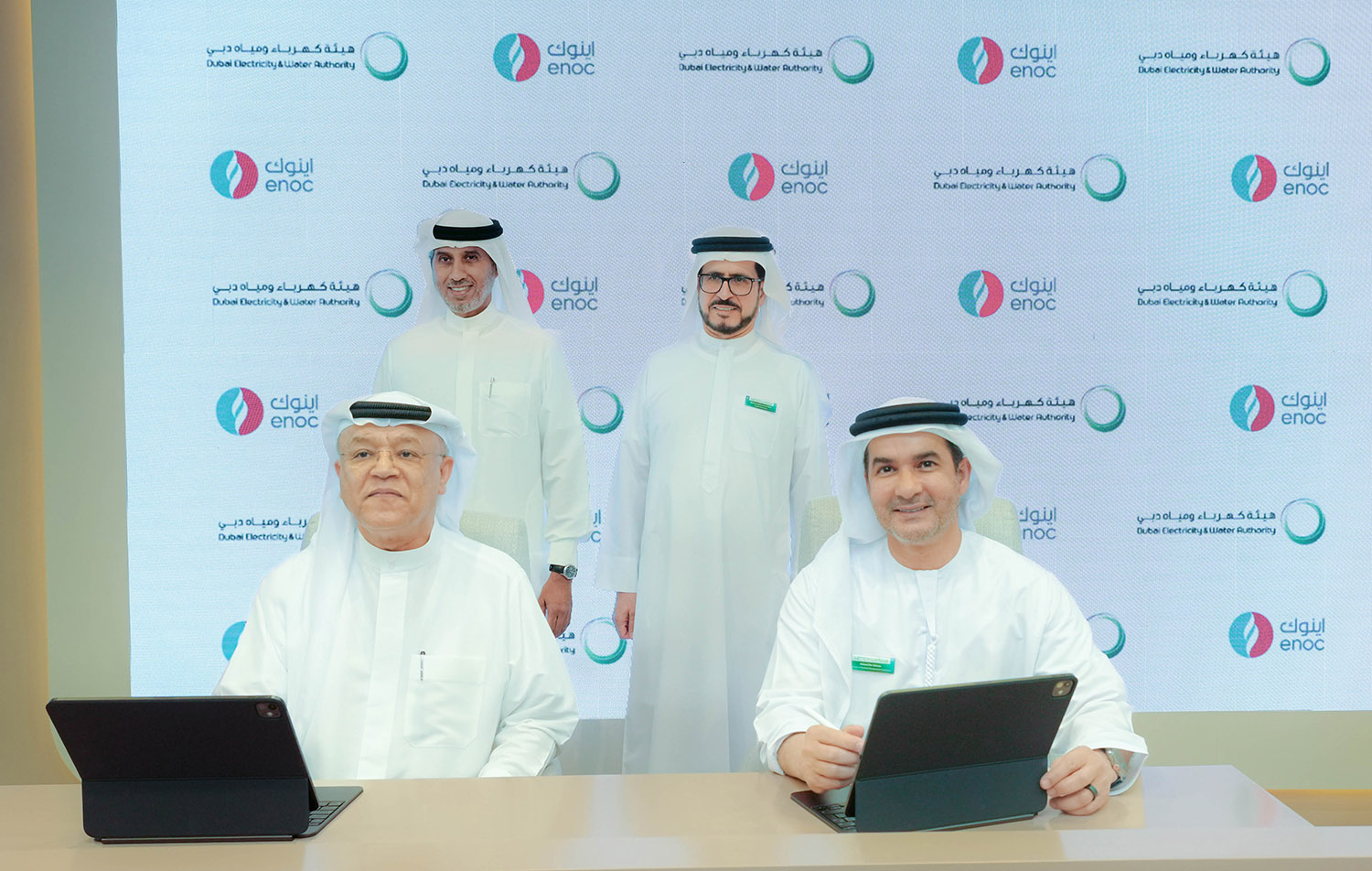 DEWA and ENOC collaborate to expand the EV fast-chargers network
