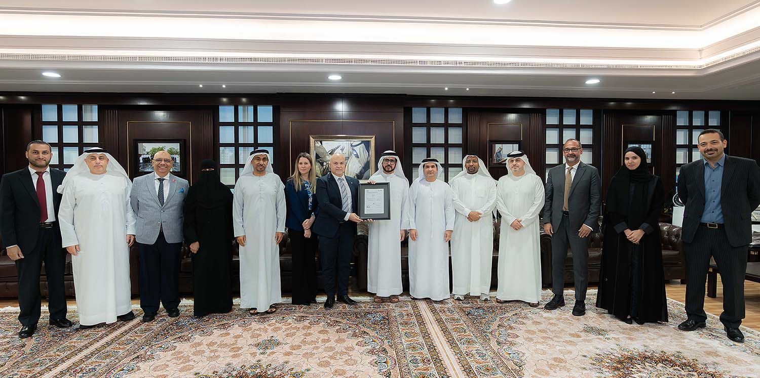 هيئة كهرباء ومياه دبي تنال شهادة المعيار العالمي لسعادة الموظفين ورفاهيتهم مسجلة 97.50%
